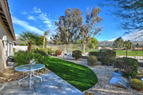 9122 Silver Star Ave, Desert Hot Springs, CA 92240-7723