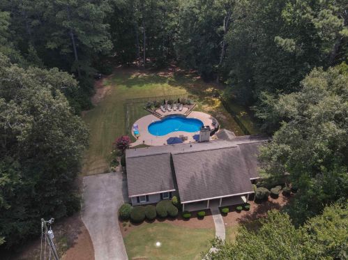 304 Winding Stream Trl, Hampton, GA 30228-2041