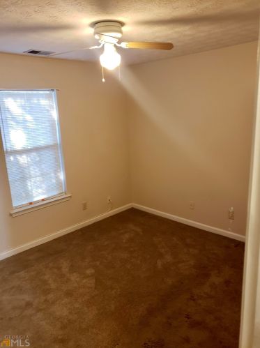 5930 Creekside Dr, Rex GA 30273-1166 exterior