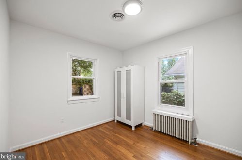 1700 14th St, Arlington VA  22209-2941 exterior