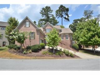 620 Darlington Commons Ct, Atlanta, GA 30305-2713