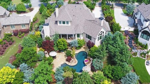 2583 Northern Oak Dr, Braselton, GA 30517-6059