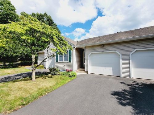 782 Kettle Path, Southington, CT 06489-3405