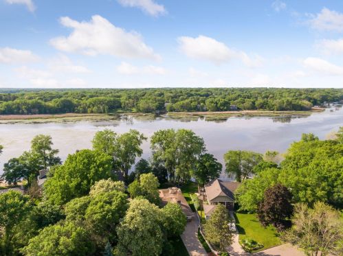 795 Heinel Dr, Saint Paul MN  55113-2152 exterior