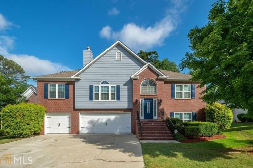 171 Avonlea Park Pl, Suwanee, GA 30024-3781