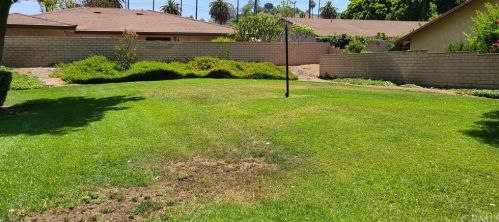 2752 Apple Orchard Ln, Riverside CA exterior