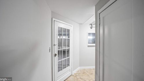 13 Rosalind Dr, Trenton NJ  08648-3245 exterior