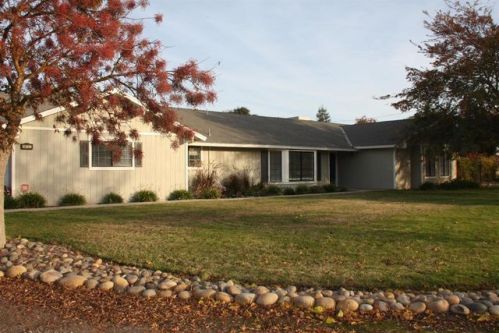 14737 Road 35, Madera, CA 93636-8483