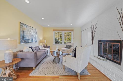 14400 Sandy Rdg Rd, Silver Spring MD 20904-5946 exterior