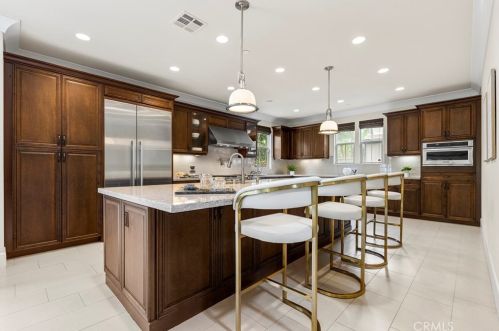 248 Desert Bloom, Irvine CA  92618-8872 exterior