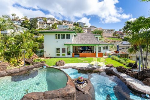 5454 Poola St, Honolulu HI  96821-1539 exterior