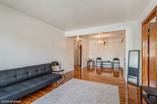 8820 Western Ave, Des Plaines, IL 60016-4163