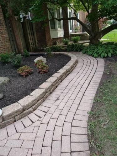 240 Gregory Ave, Hammond, IN 46321-1012