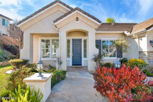 5244 Huckleberry Oak St, Simi Valley, CA 93063-4503