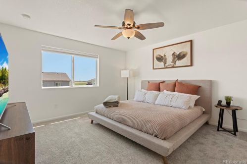 27524 10th Dr, Aurora CO  80018 exterior