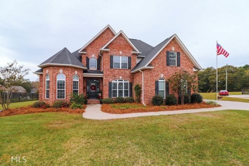 307 George Francis Ct, Bonaire, GA 31005-3491