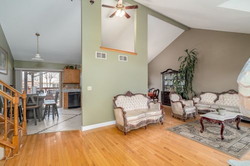 16600 Spangler Rd, Plainfield, IL 60586-9633