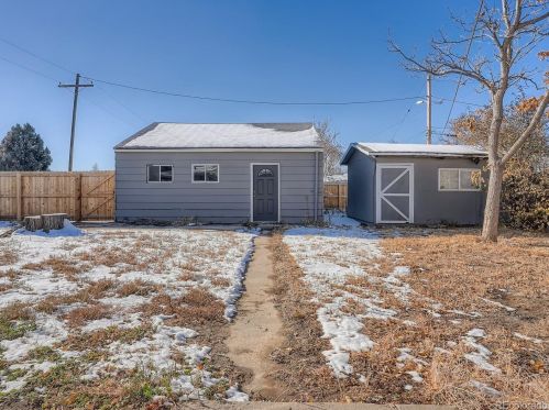 705 Hanover St, Denver CO  80010-3946 exterior