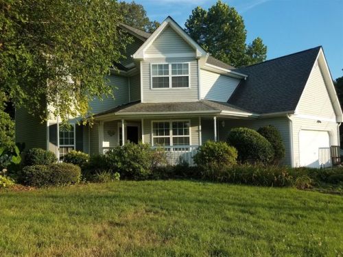 4602 Tanglewood Rd, Pegram, TN 37143-2040