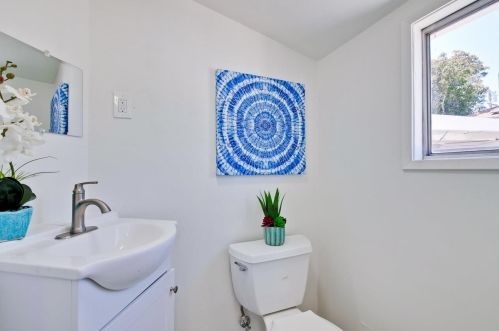 130 Euclid Ave, San Leandro CA  94577-1804 exterior