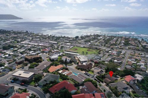 5243 Poola St, Honolulu HI  96821-1554 exterior