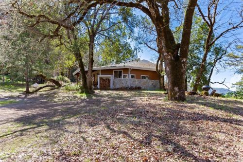 3540 Williams Ranch Rd, Willits, CA 95490-3556