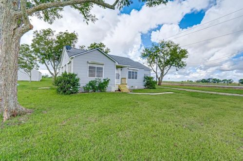 9006 Fm 361 Rd, Richmond TX  77469-9435 exterior