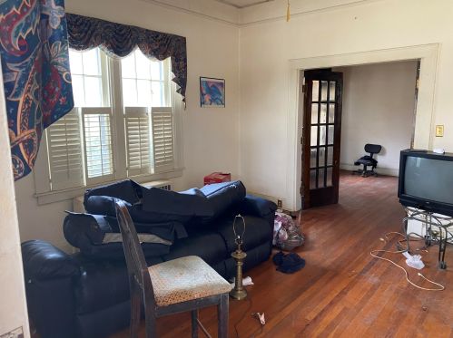 361 Church St, Woodruff, SC 29388-1810