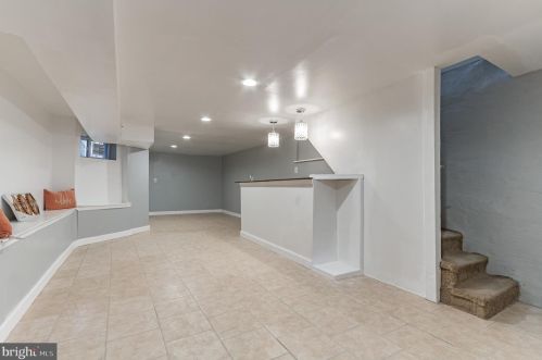 5215 10th St, Philadelphia PA  19141-4009 exterior