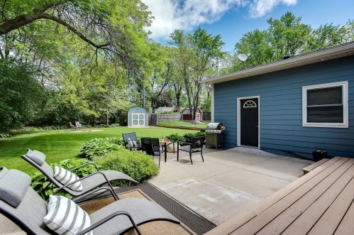 2095 Blomquist Ave, Saint Paul MN  55110-4701 exterior