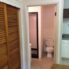 2518 Broad St, Philadelphia PA  19132-4013 exterior