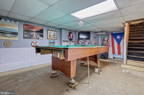 318 Hawthorne St, York PA 17404-3154 exterior