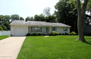 24 Cliffwood Dr, Wall Township, NJ 07753-5894