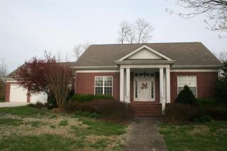 207 Skyview Ln, Tullahoma, TN 37388-4149