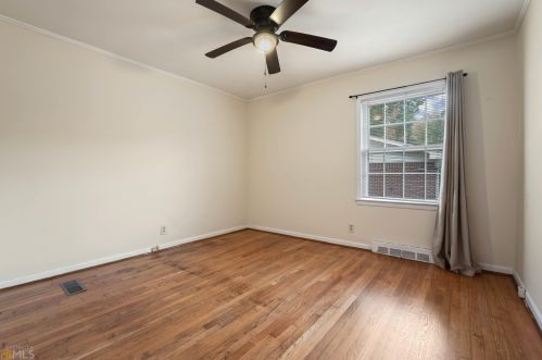 100 Club Pl, Stockbridge, GA 30281-3333