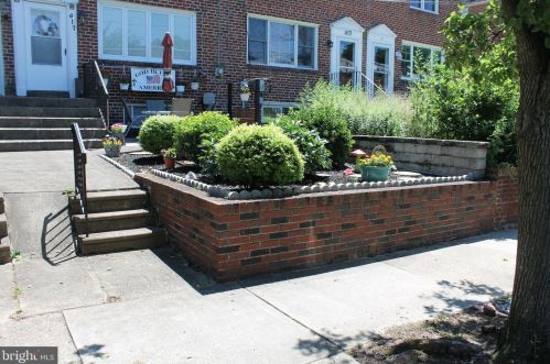 617 Cedar Ave, Camden, NJ 08108-1615