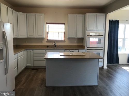 107 Sabrina Ln, Severna Park MD  21146-1612 exterior