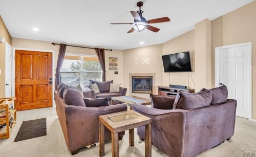 1286 Ladonia Dr, Pueblo CO  81007-1336 exterior