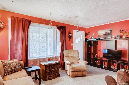 1150 Florence St, Denver, CO 80010-3227
