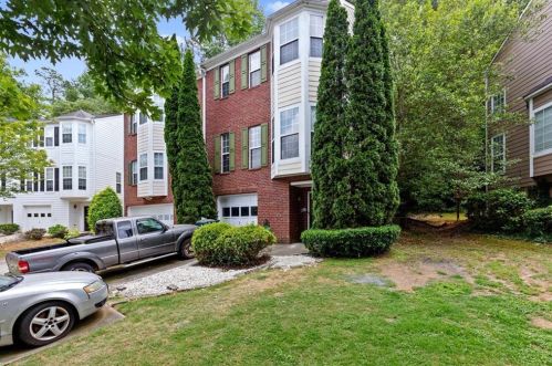 2436 Valley Cove Dr, Duluth, GA 30097-2865