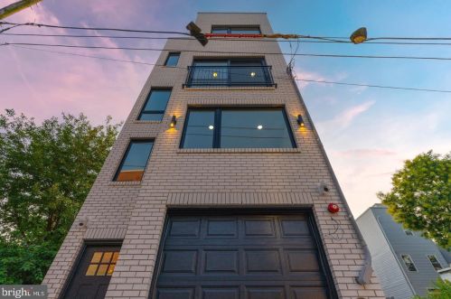 2250 Hope St, Philadelphia, PA 19133-3722