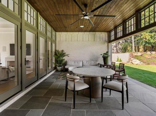 1741 Friar Tuck Rd, Atlanta GA  30309-2659 exterior
