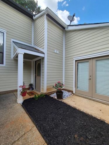 884 Patterns Dr, Mableton, GA 30126-1665