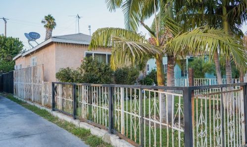 3751 53rd St, Bell, CA 90270-2117