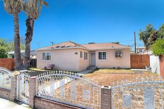 13823 Rayen St, Los Angeles, CA 91331-6112