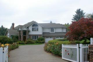 15300 Starr Rd, Olalla, WA 98359-8557