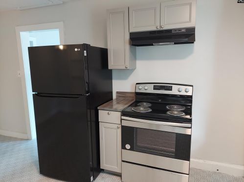 417 Hook Ave, Cayce-West Columbia SC  29169-5322 exterior