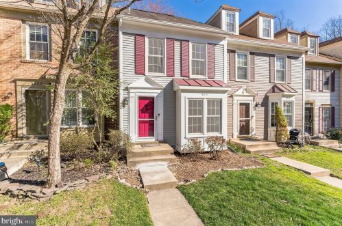 8531 Gambel Oak Dr, Springfield, VA 22153-3560