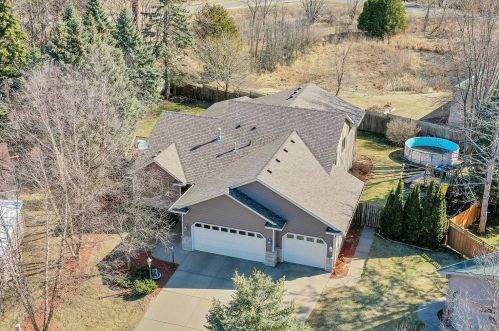 305 8th Ave, Columbus, MN 55025