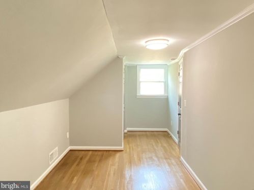 1002 Kerwin Rd, Silver Spring MD  20901-1865 exterior